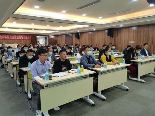 守护舌尖上的安全 鄂州市食安职业技能培训学校挂牌成立，计算机技术培训赋能食安新未来