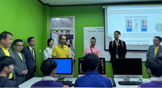 职教出海丨我校首期“陶瓷技艺”培训班在泰国汶干技术学院圆满完成 计算机技术培训